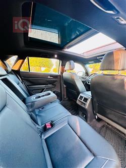 ڤۆڵکسواگن ئەتلەس